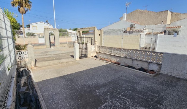 Resale - Town House -
Torrevieja - Torreta Florida
