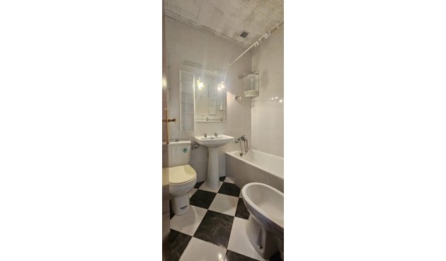 Resale - Town House -
Torrevieja - Torreta Florida