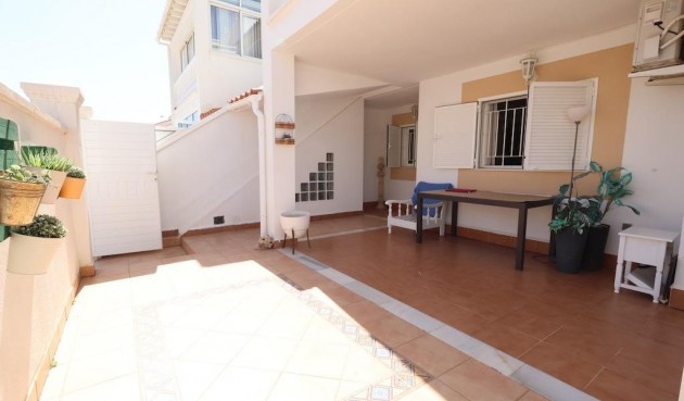 Återförsäljning - Bungalow -
Orihuela Costa - Costa Blanca