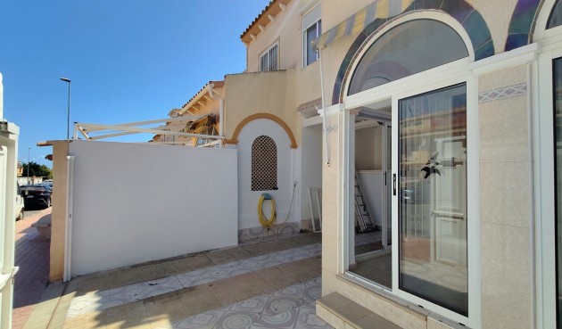 Resale - Town House -
Playa Flamenca - Costa Blanca