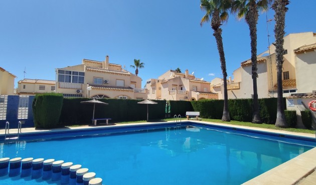 Resale - Town House -
Playa Flamenca - Costa Blanca