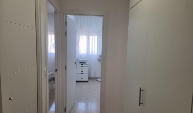 Brukt - Apartment -
Torrevieja - Playa de los Locos