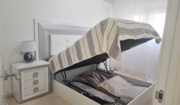 Brukt - Apartment -
Torrevieja - Playa de los Locos