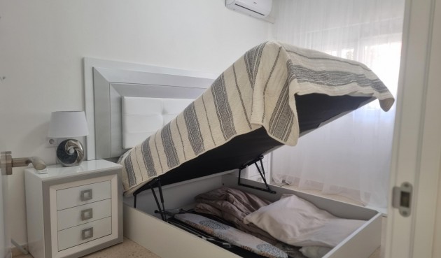 Brukt - Apartment -
Torrevieja - Playa de los Locos