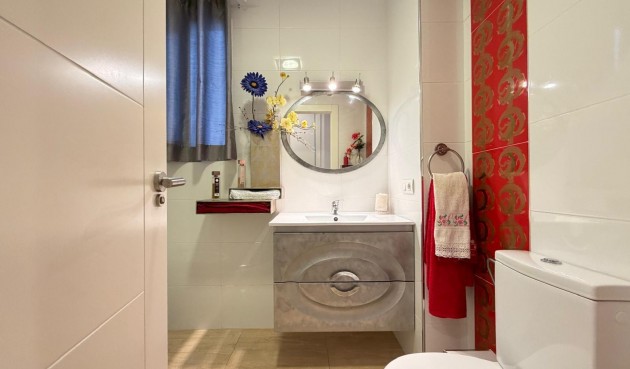 Brukt - Apartment -
Torrevieja - Paseo Maritimo