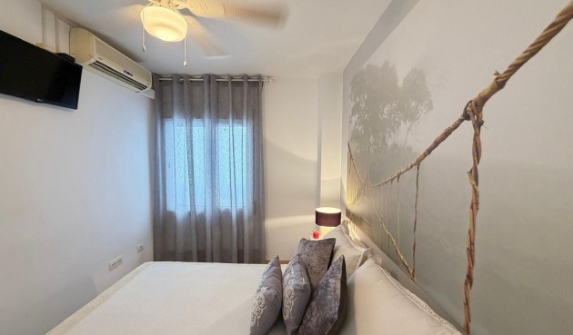 Brukt - Apartment -
Torrevieja - Paseo Maritimo