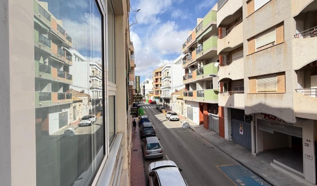 Brukt - Apartment -
Torrevieja - Paseo Maritimo