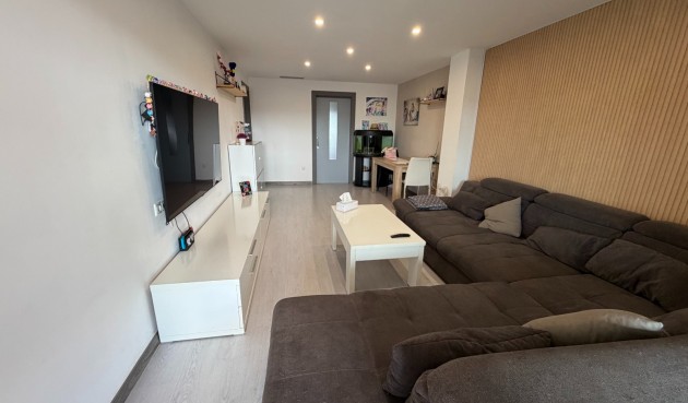 Resale - Apartment -
Jacarilla - Inland