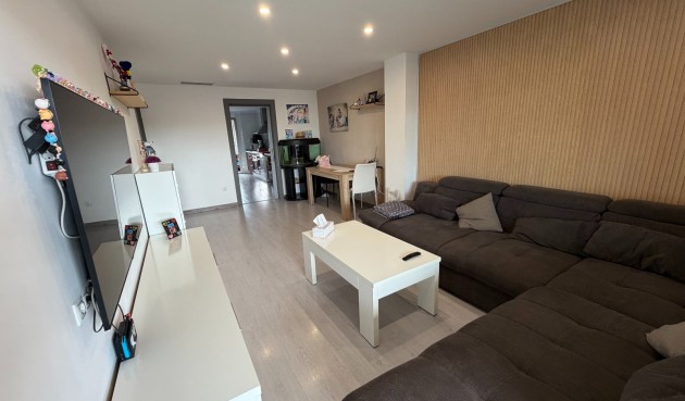 Resale - Apartment -
Jacarilla - Inland