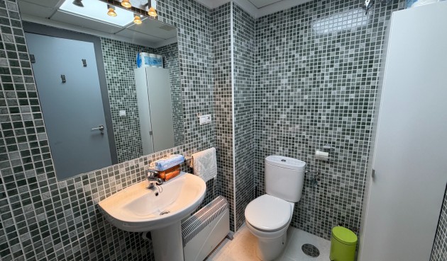 Resale - Apartment -
Jacarilla - Inland
