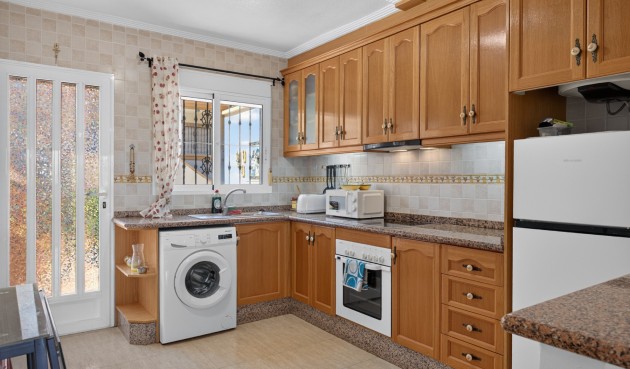 Resale - Villa -
Orihuela Costa - Costa Blanca