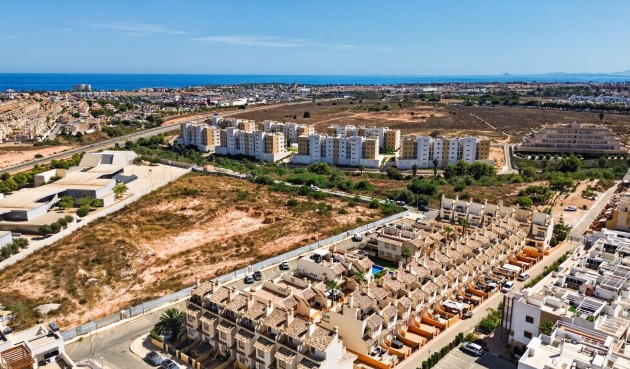 Resale - Villa -
Orihuela Costa - Costa Blanca