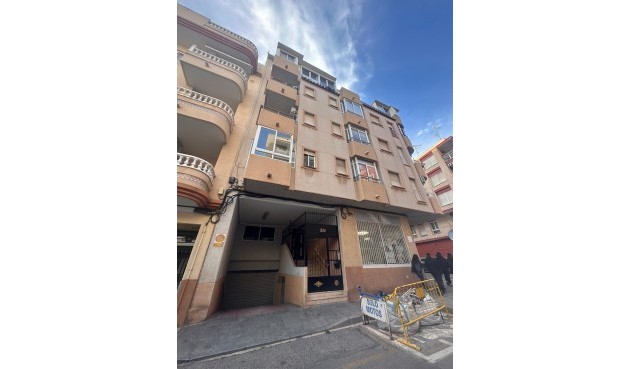 Resale - Penthouse -
Torrevieja - Playa del Cura
