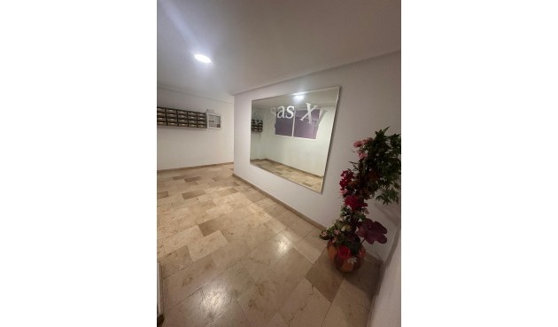 Resale - Penthouse -
Torrevieja - Playa del Cura