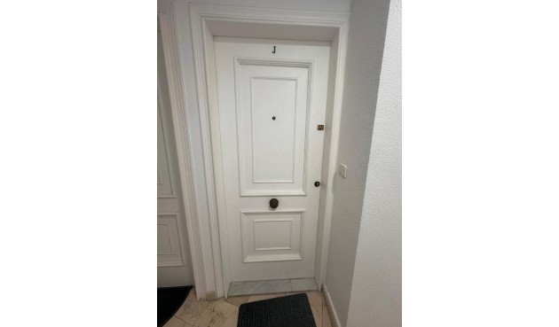 Resale - Penthouse -
Torrevieja - Playa del Cura