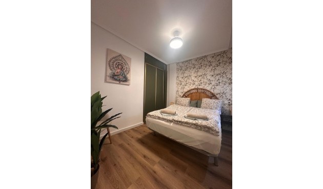 Resale - Penthouse -
Torrevieja - Playa del Cura