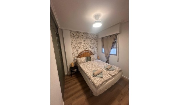 Resale - Penthouse -
Torrevieja - Playa del Cura