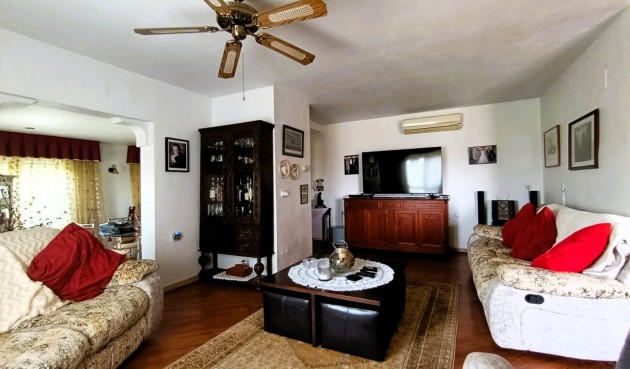 Resale - Villa -
Las Ramblas Golf - Inland