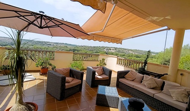 Resale - Villa -
Las Ramblas Golf - Inland