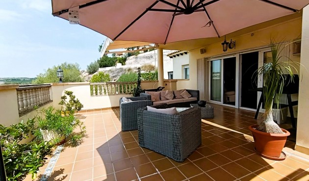 Resale - Villa -
Las Ramblas Golf - Inland