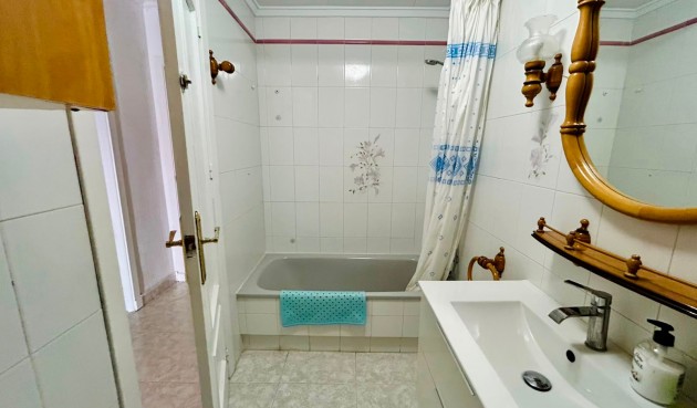 Resale - Apartment -
Torrevieja - Costa Blanca