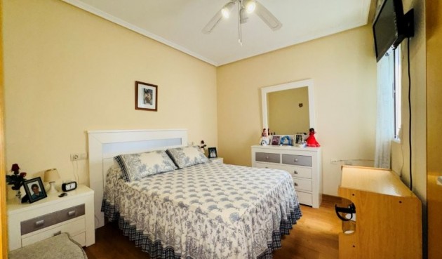 Brukt - Apartment -
La Mata - Costa Blanca