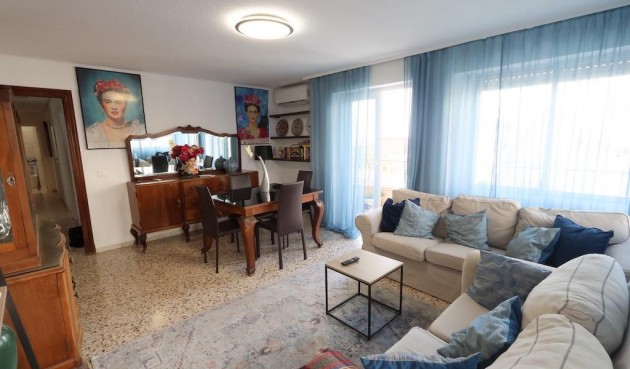 Resale - Apartment -
Torrevieja - Costa Blanca