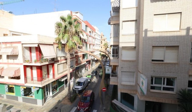 Resale - Apartment -
Torrevieja - Costa Blanca