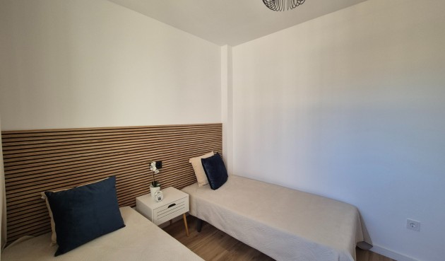 Resale - Town House -
Alicante - Costa Blanca