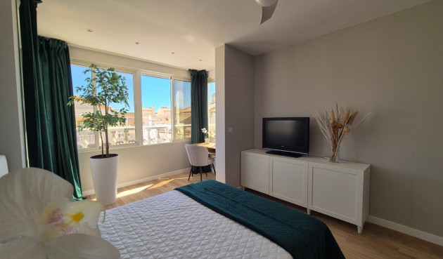 Resale - Town House -
Alicante - Costa Blanca