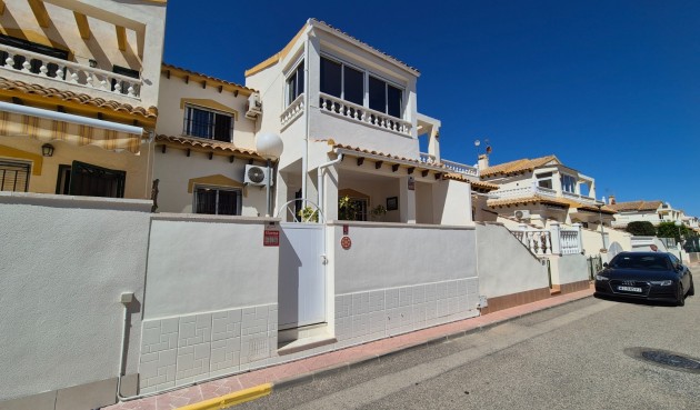 Resale - Town House -
Alicante - Costa Blanca