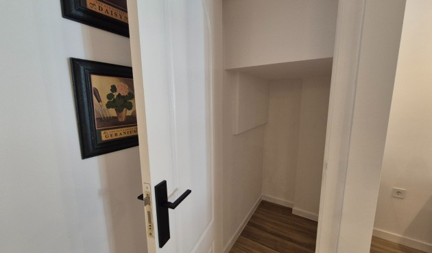 Resale - Town House -
Alicante - Costa Blanca