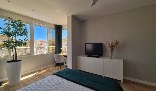 Resale - Town House -
Alicante - Costa Blanca