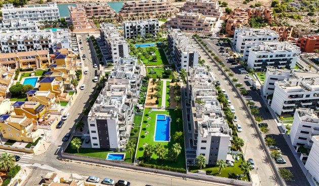Brukt - Apartment -
Orihuela Costa - Costa Blanca