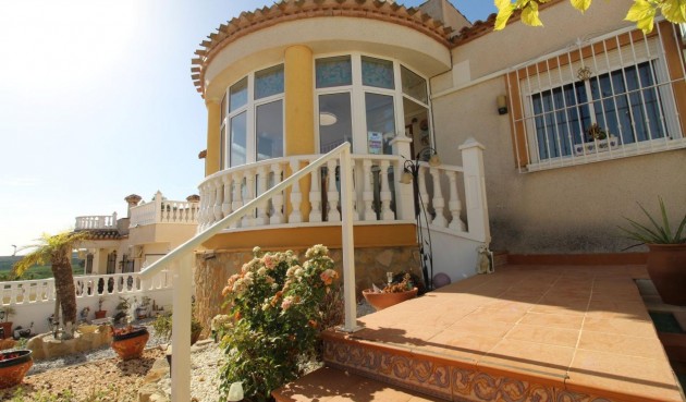 Resale - Villa -
San Miguel de Salinas - Inland