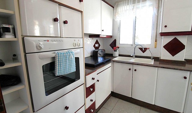 Resale - Villa -
San Miguel de Salinas - Inland