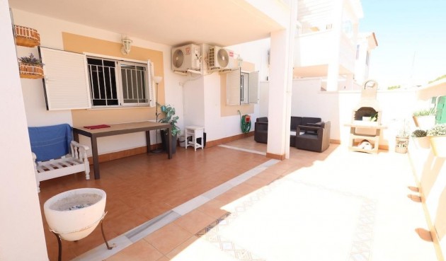 Resale - Bungalow -
Orihuela Costa - Costa Blanca
