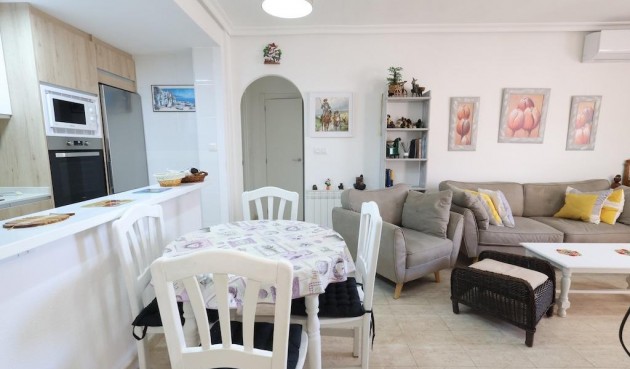 Resale - Bungalow -
Orihuela Costa - Costa Blanca