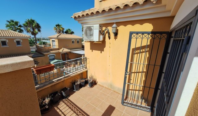Brukt - Tosidig -
Torrevieja - aguas nuevas