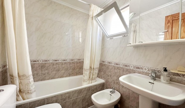 Återförsäljning - Apartment -
Torrevieja - Playa del Cura