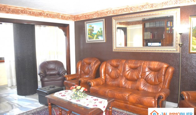 Resale - Apartment -
Alicante - Costa Blanca