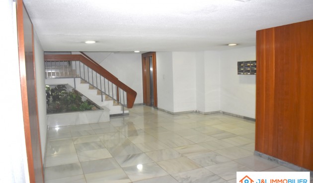 Resale - Apartment -
Alicante - Costa Blanca