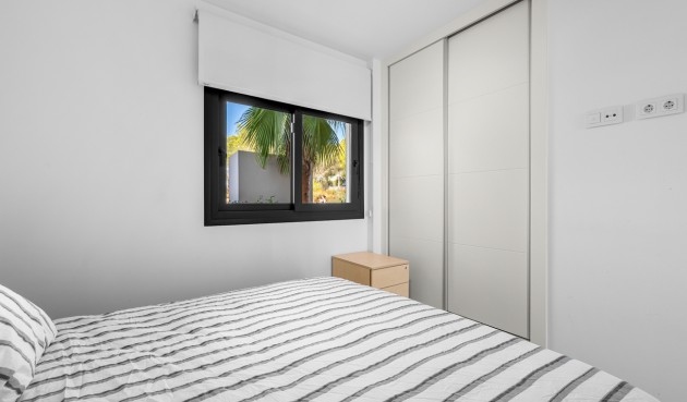 Resale - Apartment -
Pilar de la Horadada - Lo Romero Golf