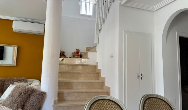 Resale - Villa -
El Raso - Costa Blanca