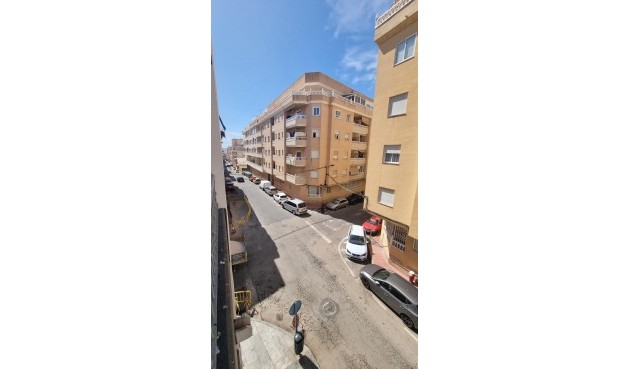 Resale - Apartment -
Torrevieja - El Molino