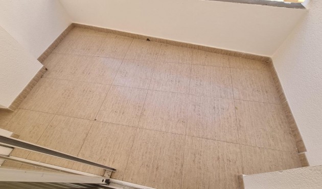 Resale - Apartment -
Torrevieja - El Molino