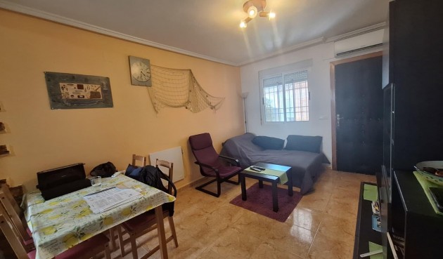 Resale - Bungalow -
Torrevieja - El Limonar