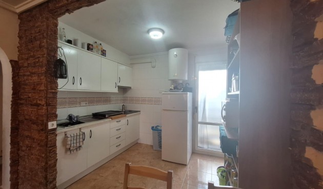 Resale - Bungalow -
Torrevieja - El Limonar