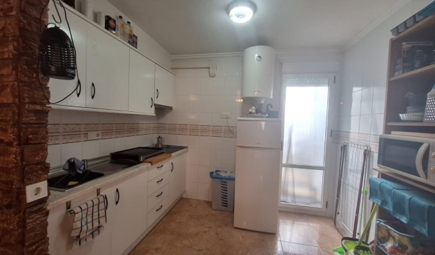 Resale - Bungalow -
Torrevieja - El Limonar