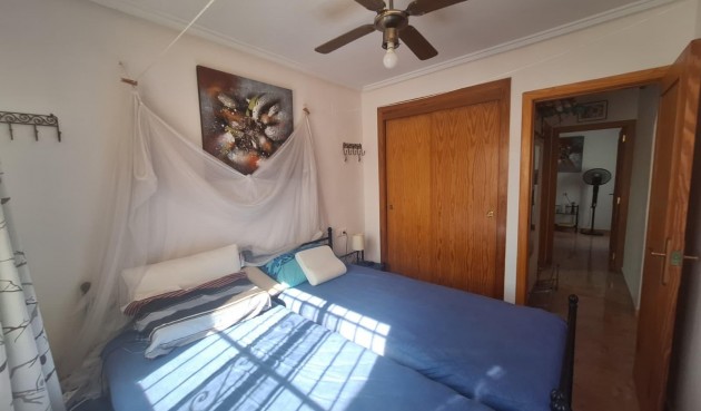 Resale - Bungalow -
Torrevieja - El Limonar